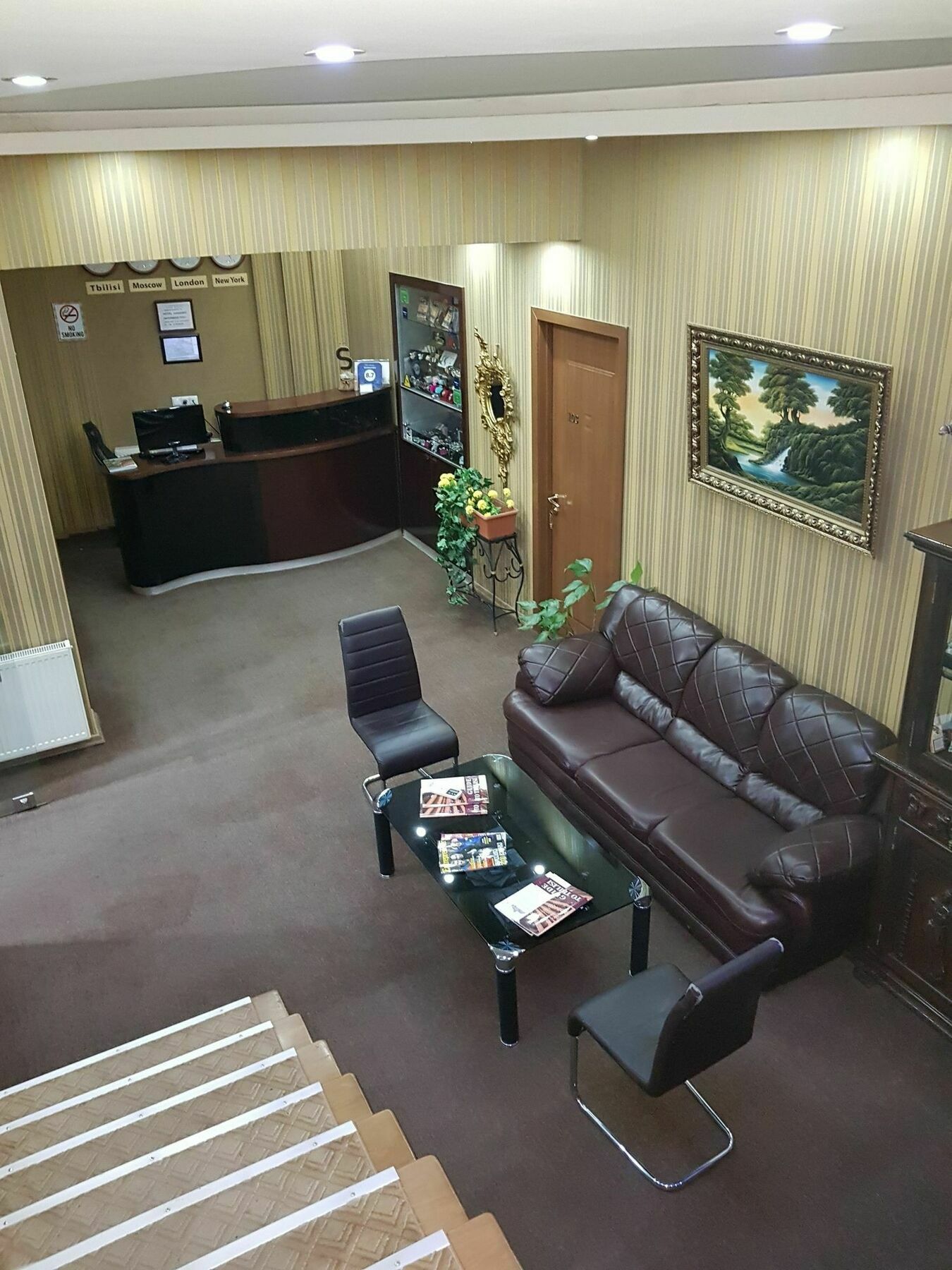 Danisimo Hotel Tbilissi Extérieur photo