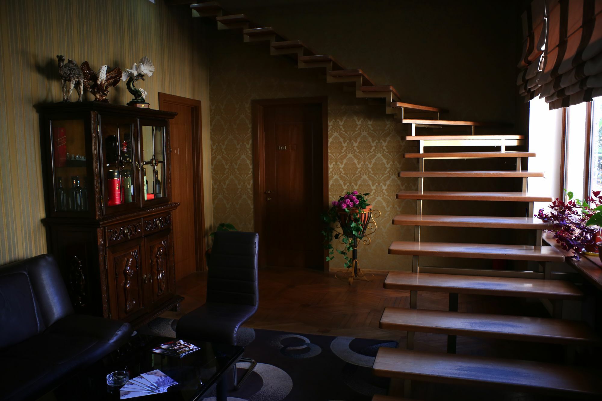 Danisimo Hotel Tbilissi Extérieur photo
