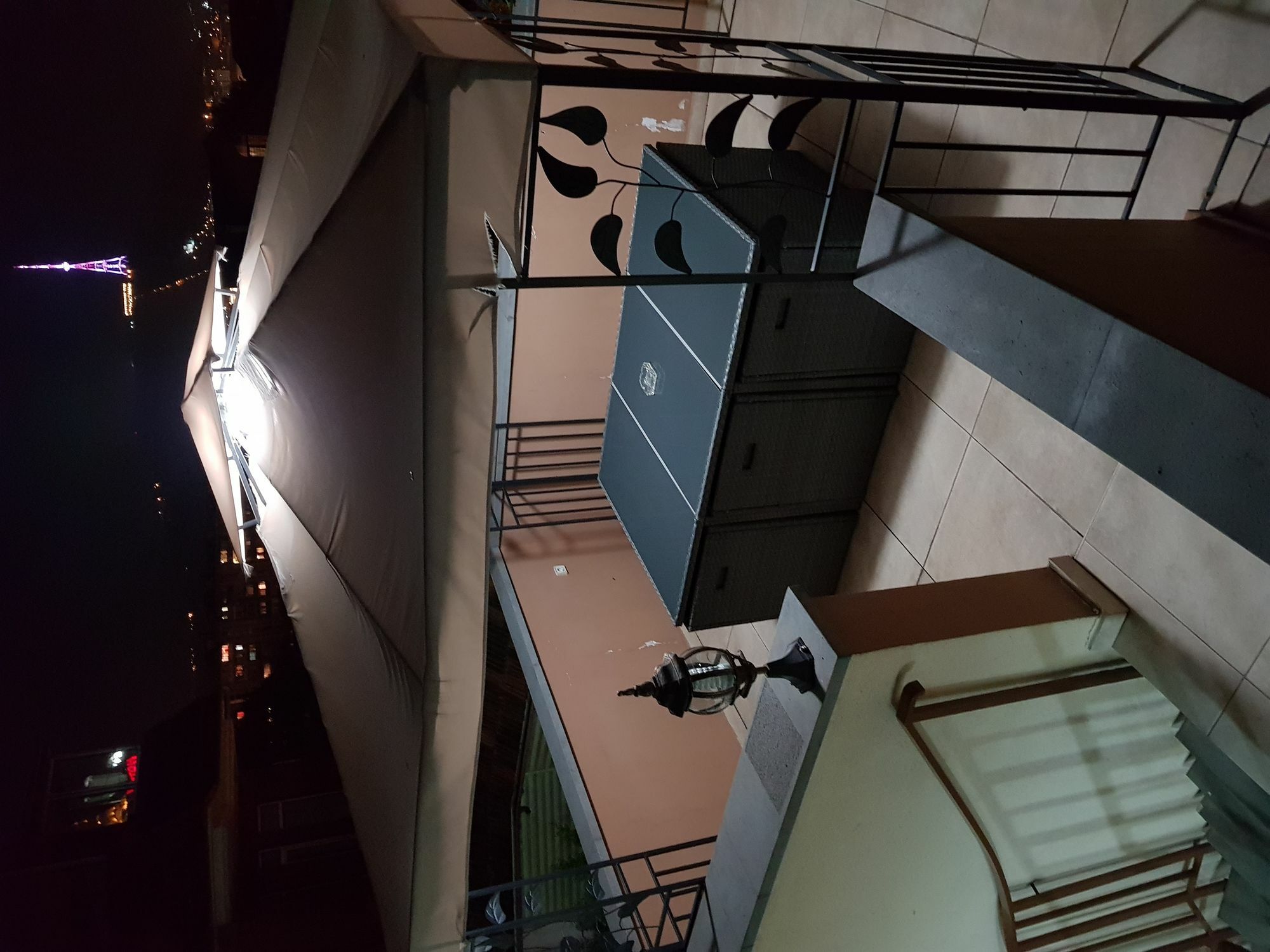 Danisimo Hotel Tbilissi Extérieur photo